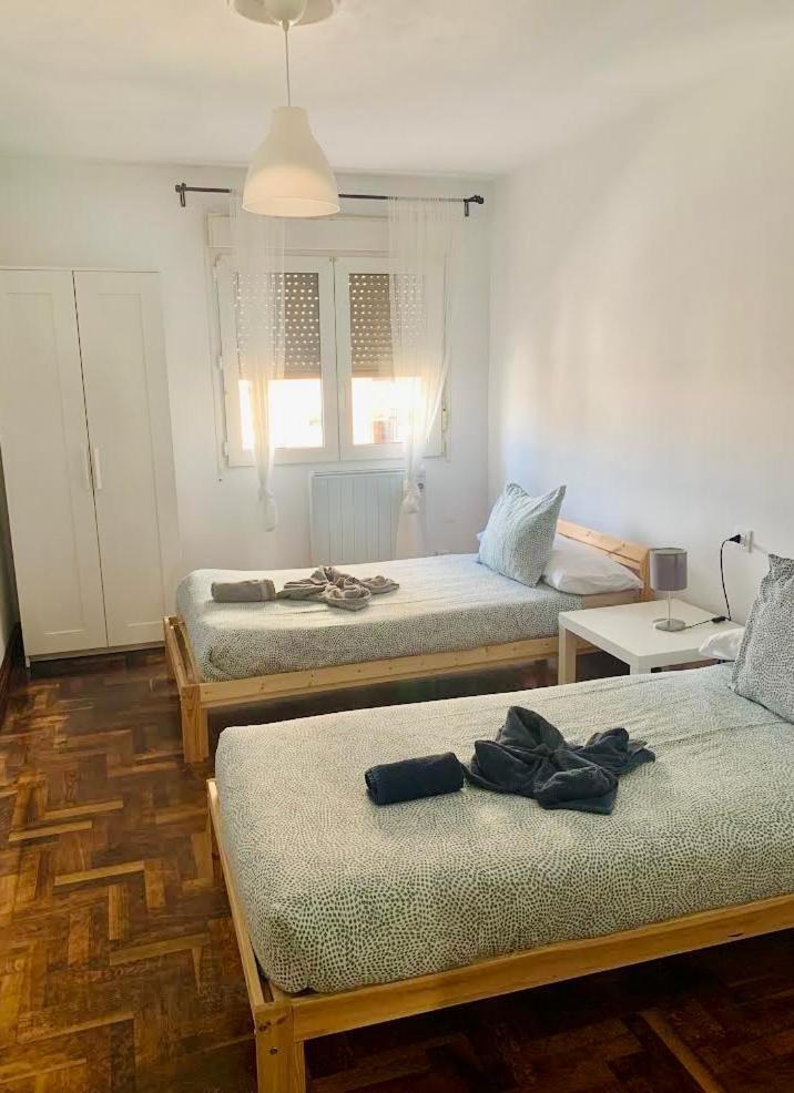 Amplio Apart 3 Dormitorios Cerca De La Playa Con Garaje Gijón Zewnętrze zdjęcie